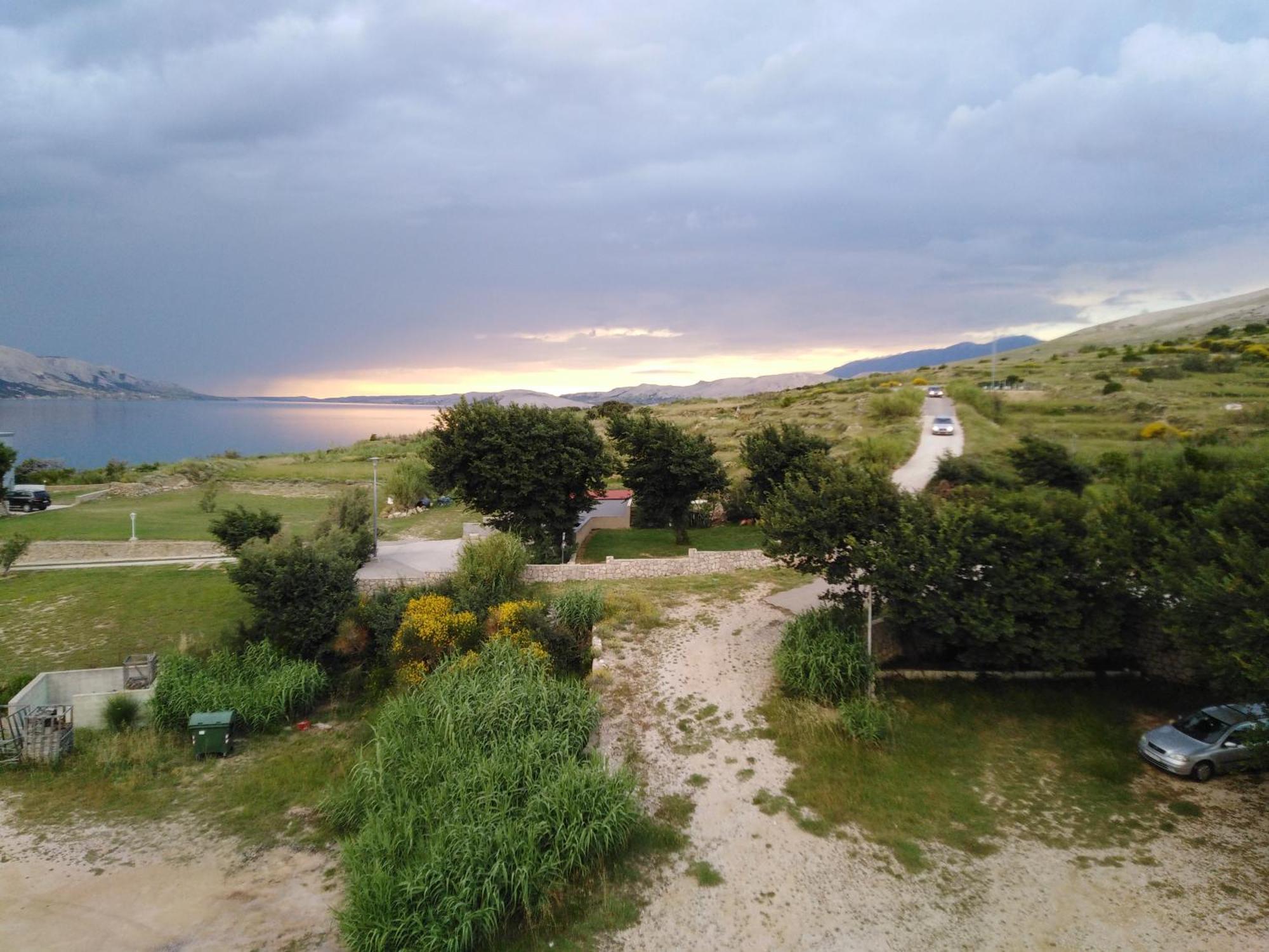 Tonino Apartments Pag Town Kültér fotó