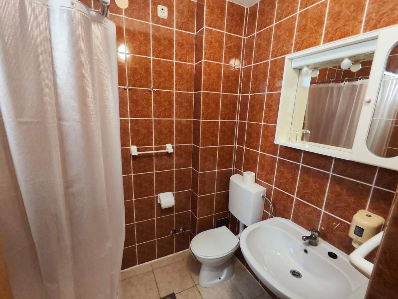 Tonino Apartments Pag Town Kültér fotó